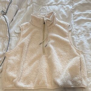 Athleta Cream Sherpa Fleece Half-Zip Vest